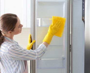 How To Clean The Inside Of A Fridge